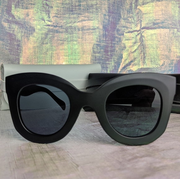 Cat Eye Frame Sunglasses Vintage Style Retro Sexy - Picture 17 of 17